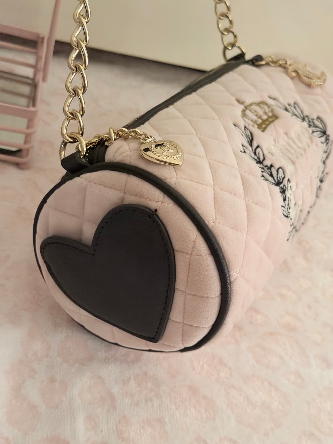 쥬시꾸뛰르 딸기우유 퀄팅 배럴백 가방 베메클 갸루 핀터깔 y2k 상품이미지2