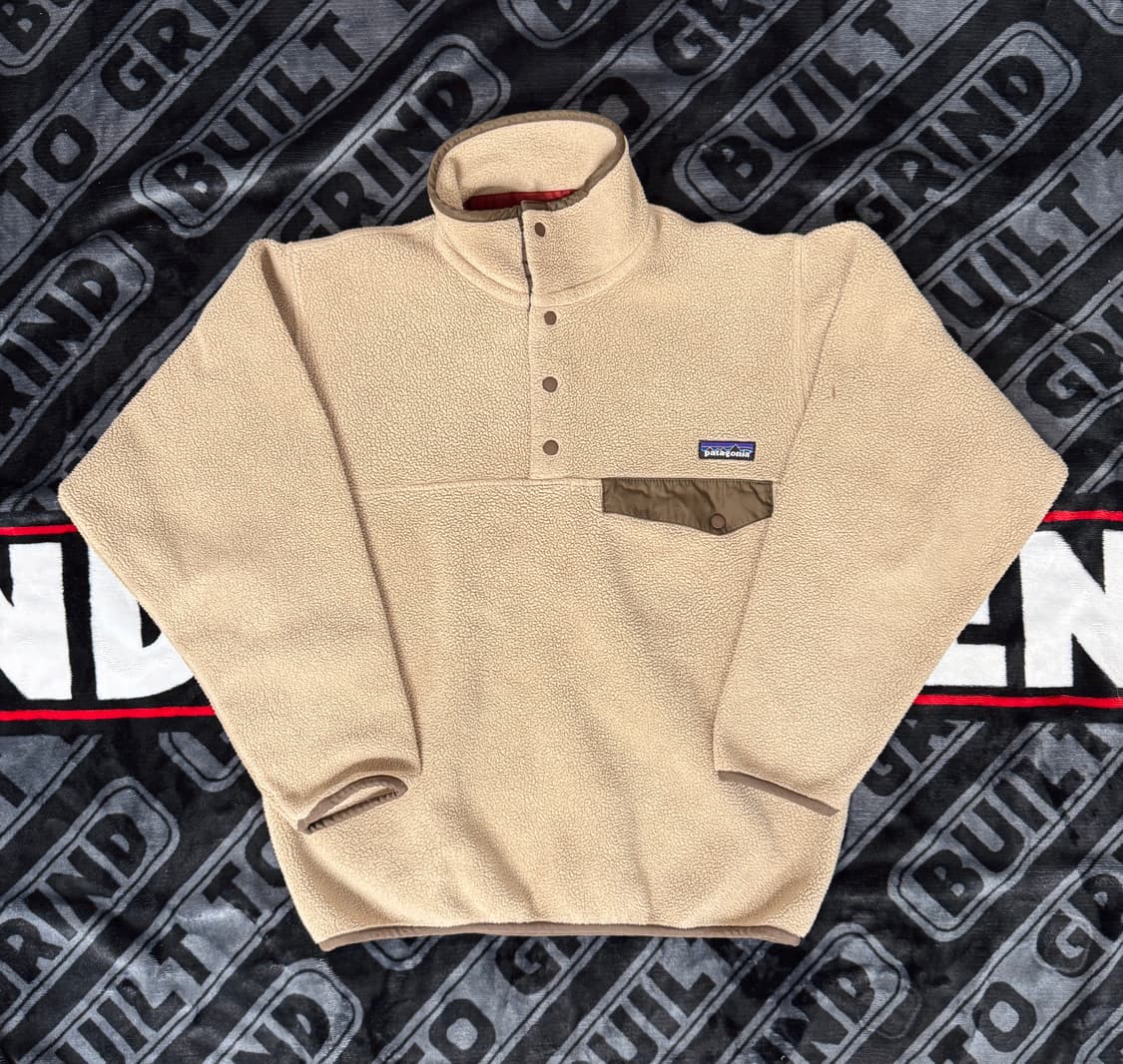 파타고니아 신칠라 스냅 티 풀 오버 베이지 앤 브라운 메이드 인 콜롬비아 상품이미지1