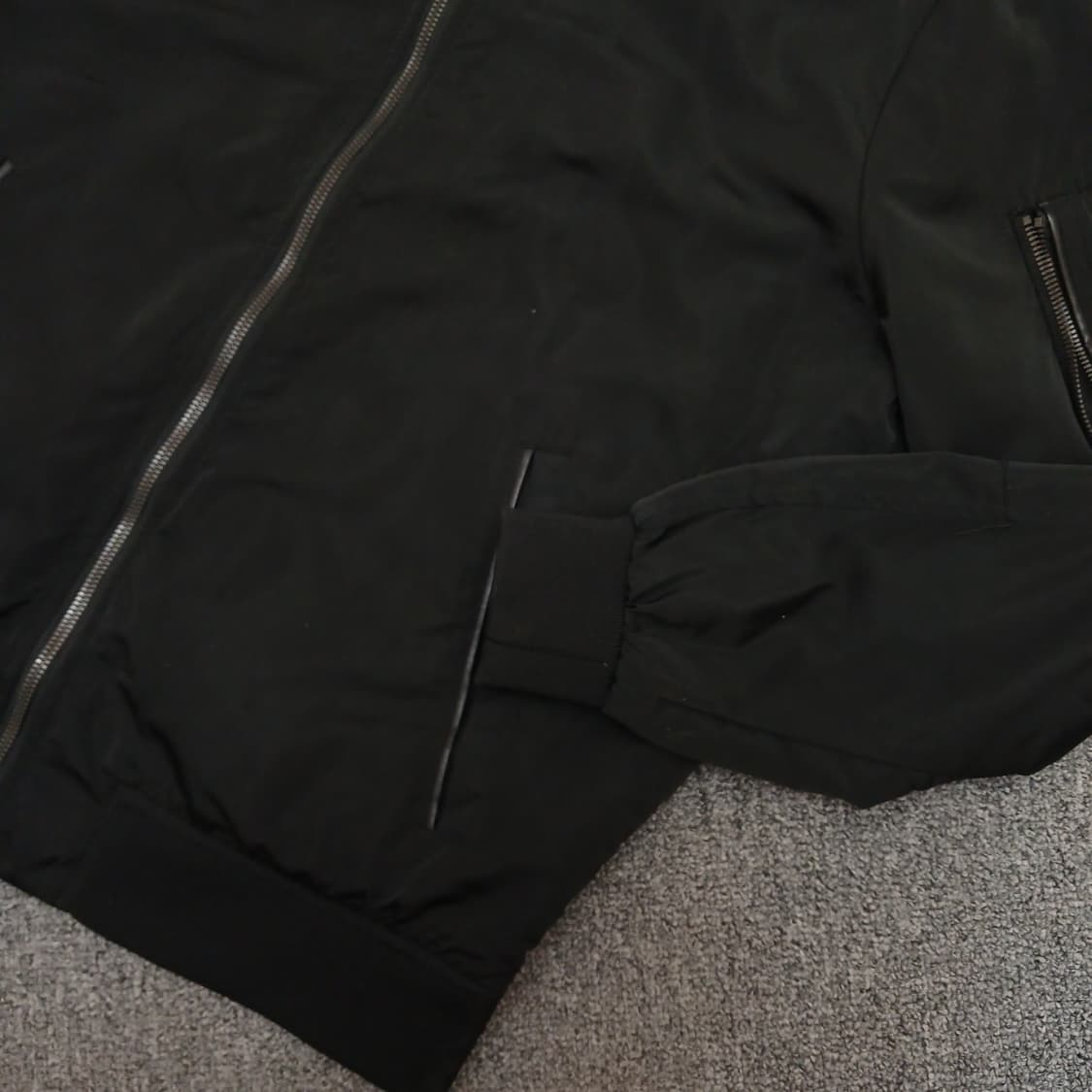 자라 남성 블랙 봄버 자켓  상품이미지3