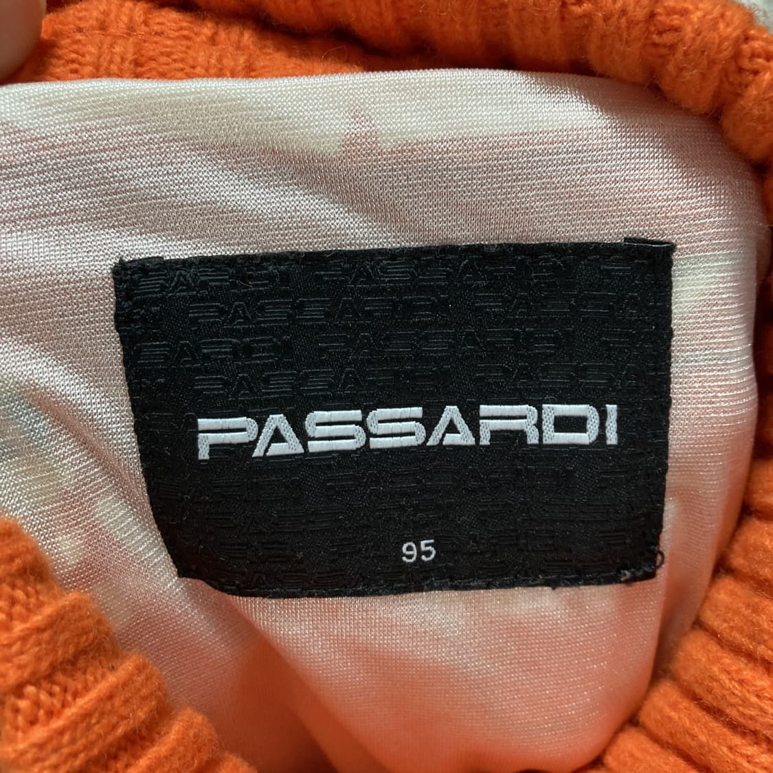 파사디 여성 반집업방풍니트티 주황 95  상품이미지4