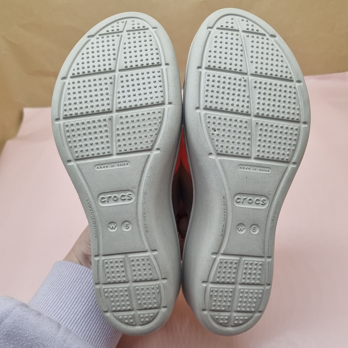 크록스 컬러블록 여성슬리퍼W6 230 굽5 상품이미지3