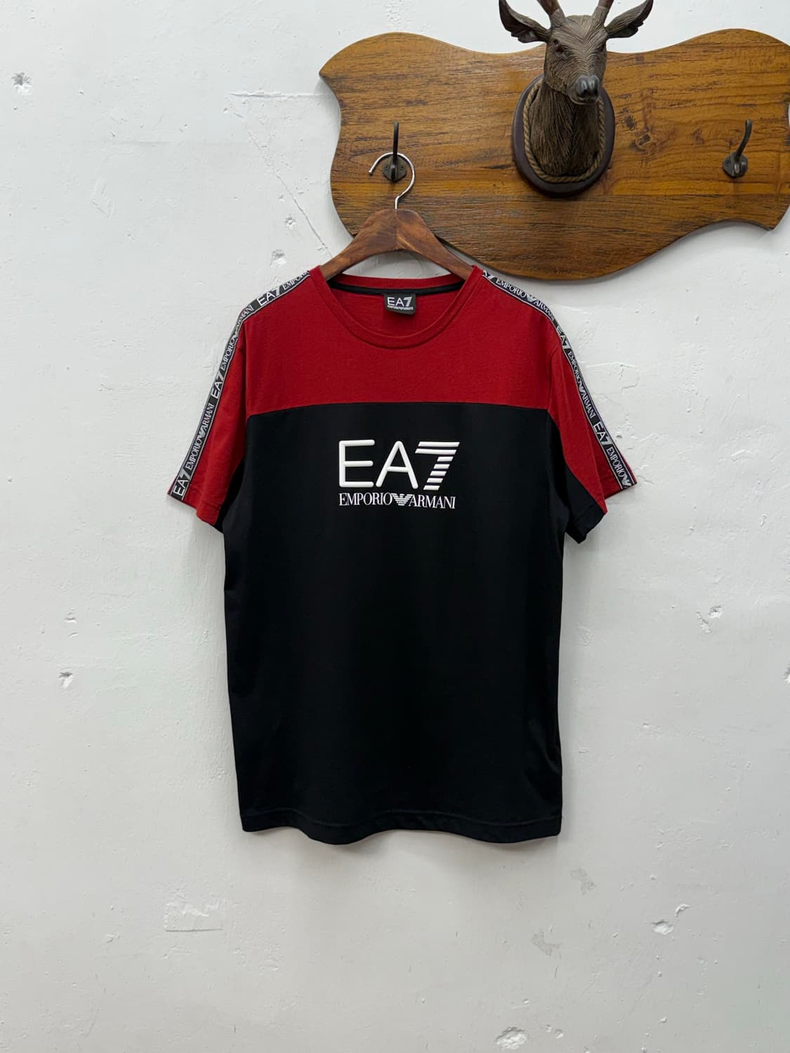 EA7 엠포리오 아르마니 컬러블록 로고 반팔 티셔츠 [M] 상품이미지1