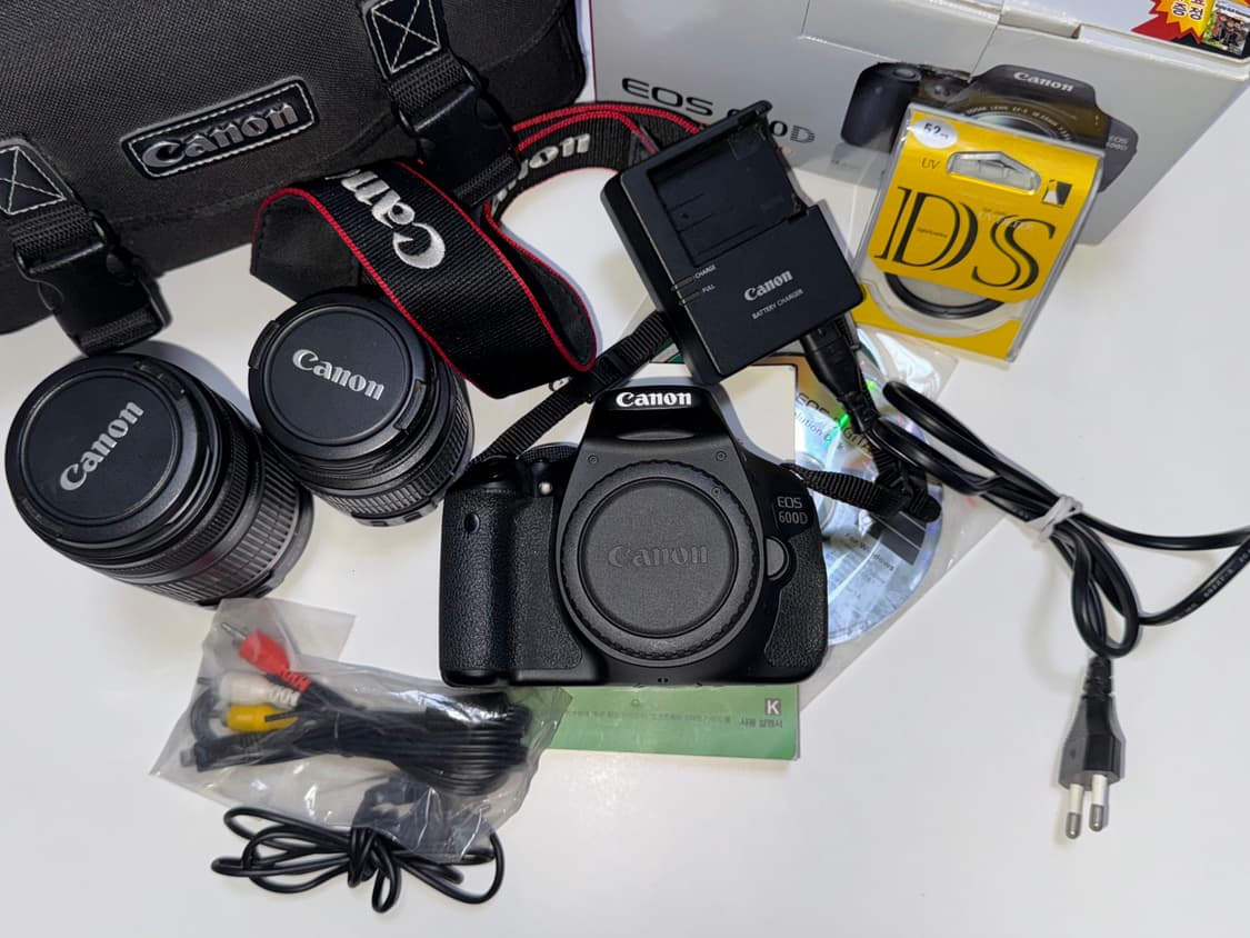 캐논 EOS 600D 풀박 + 18-55mm 렌즈 상품이미지1