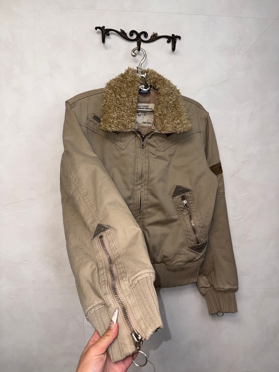 G-Star raw beige two ways cotton bomber  상품이미지2