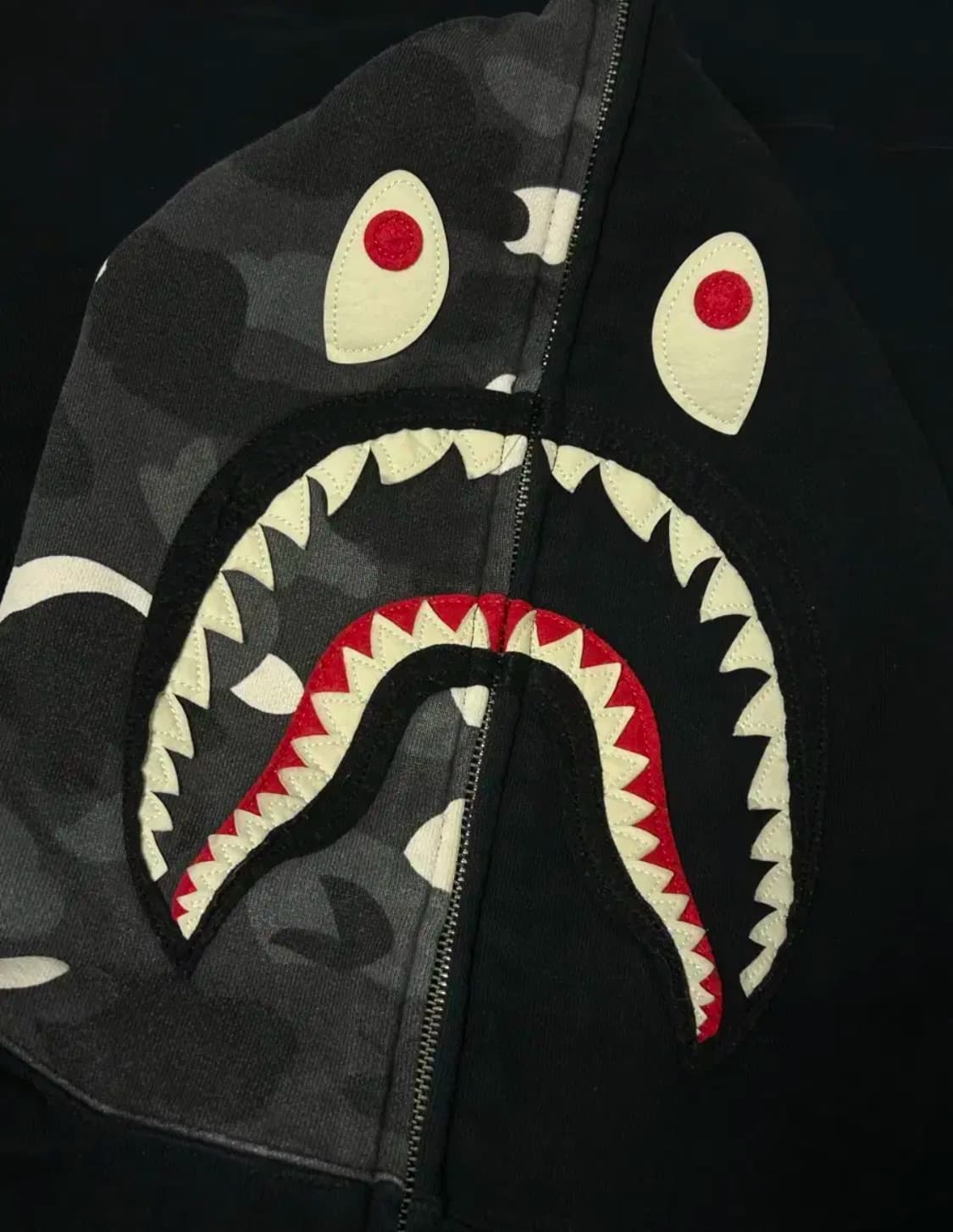 베이프 시티카모 반카모 후드집업 판매합니다 상품이미지2