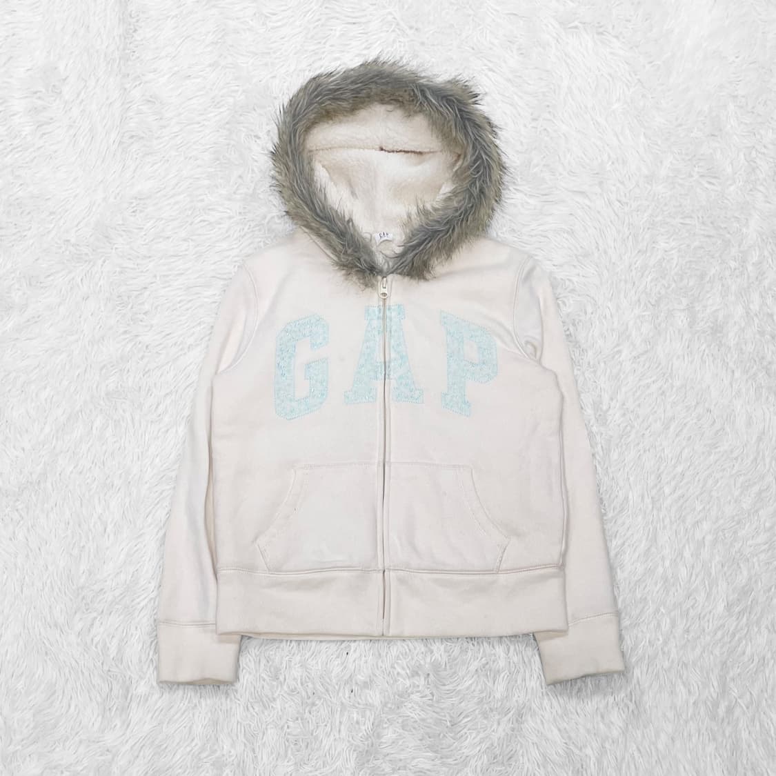 갭 Gap 스펠 로고 울프죠 퍼 후드집업 상품이미지2