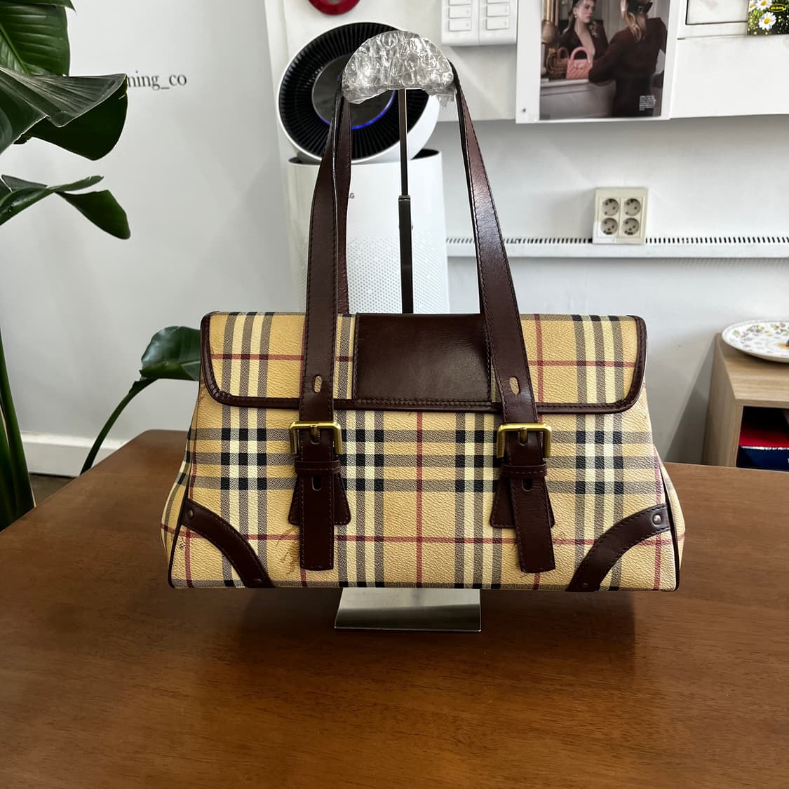 버버리 헤이마켓 토트백 상품이미지5