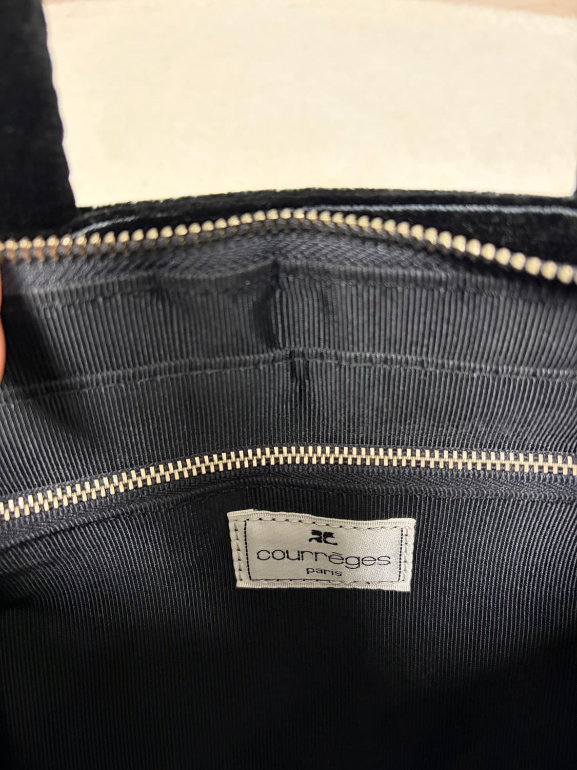 꾸레쥬 벨벳 토트백 스몰 상품이미지10