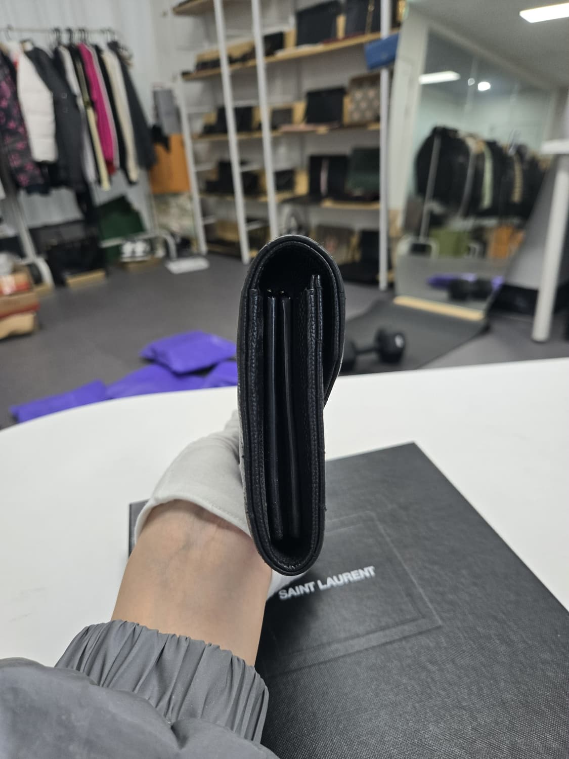 [A급컨디션]입생로랑 엔벨로프 장지갑 상품이미지3