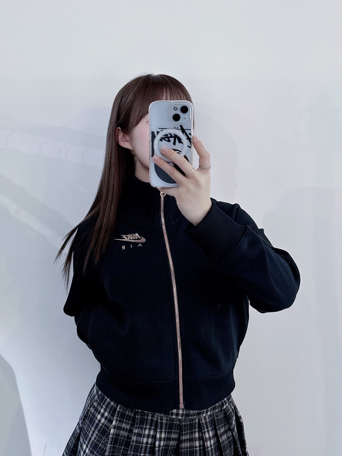 나이키 AIR 블랙 스우시 트랙탑 상품이미지1