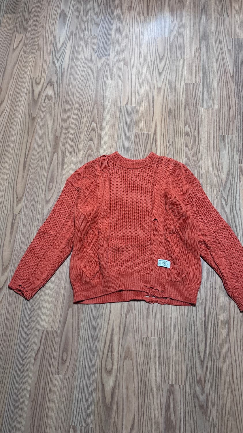 에잇세컨즈 데미지 니트 상품이미지1