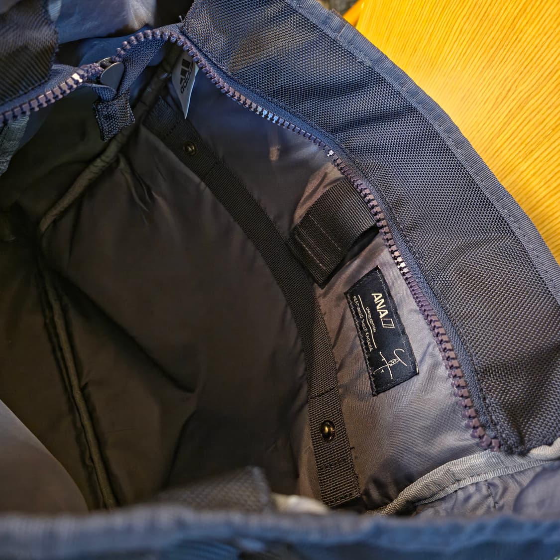 아디다스 카카와신지xANA 토트백 상품이미지7