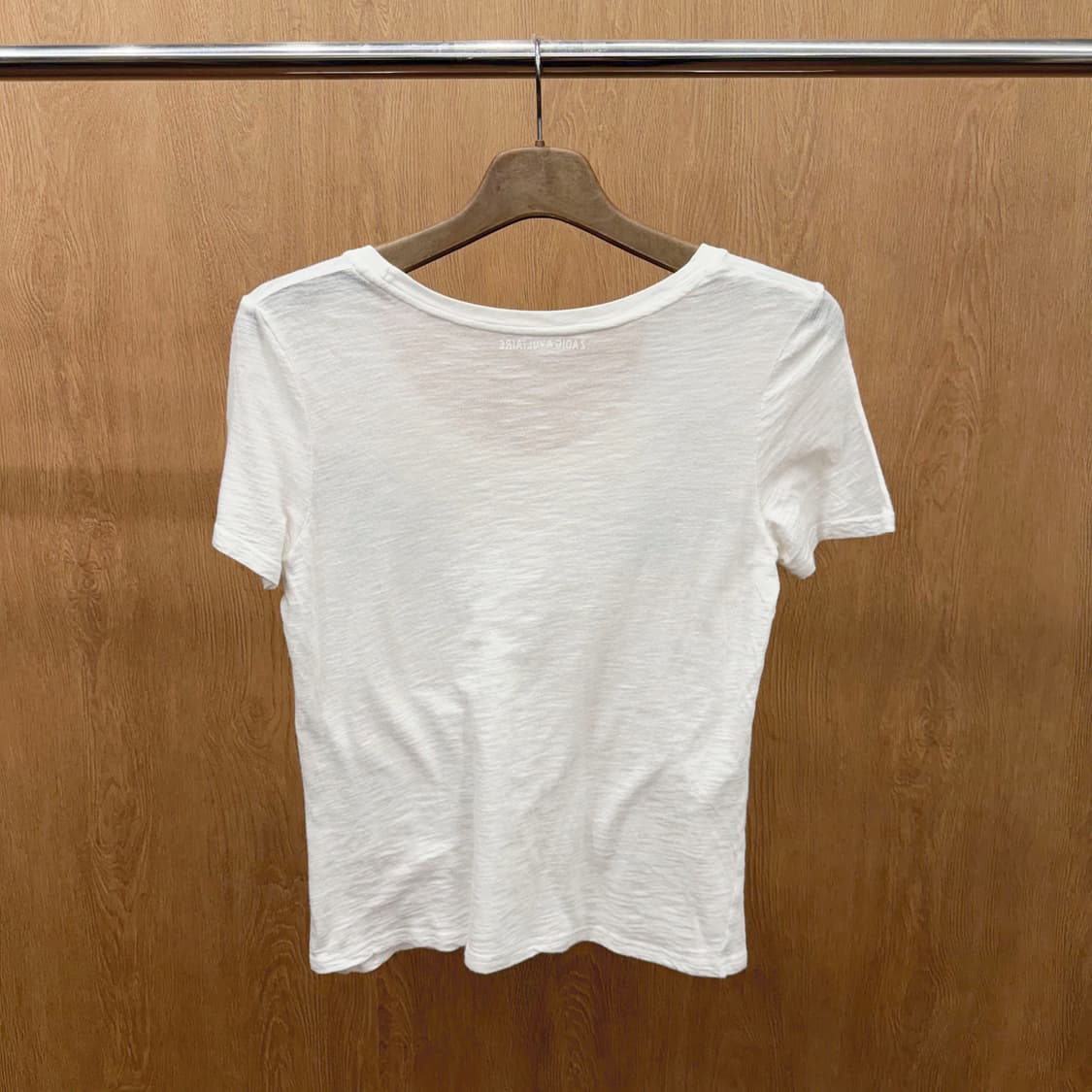 쟈딕 앤 볼테르 반팔 티셔츠 와이드 라운드넥 스컬 프린팅 디테일 화이트 상품이미지3