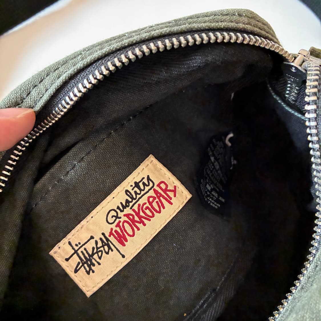 스투시 크로스백 상품이미지3