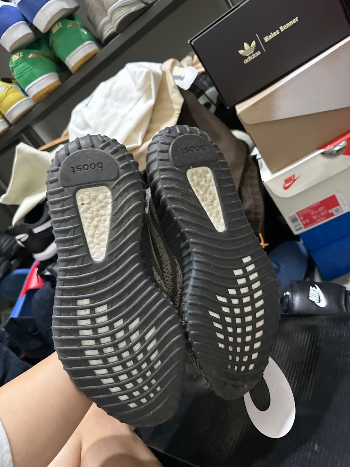 Adidas Yeezy Boost 350 V2 Beluga - Refle 상품이미지3