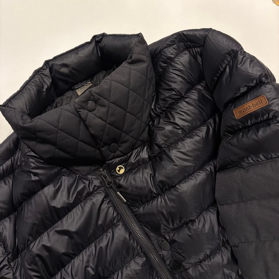 [XL] 몽벨 클래스 다운 블랙 경량 패딩 자켓 B964 상품이미지3