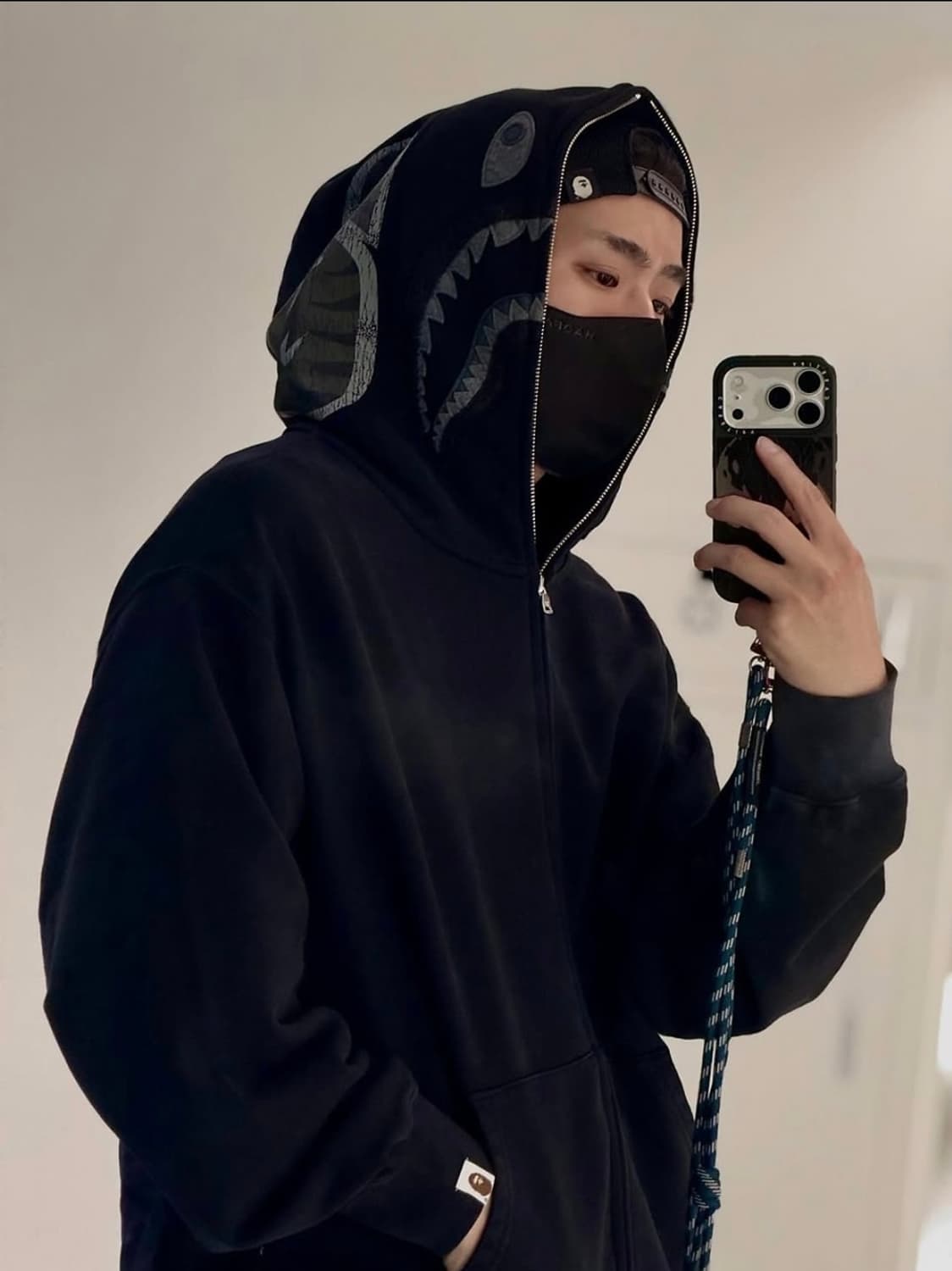 (희귀)베이프 BAPE 샤크 후드집업 올 블랙 XL 정품 상품이미지9