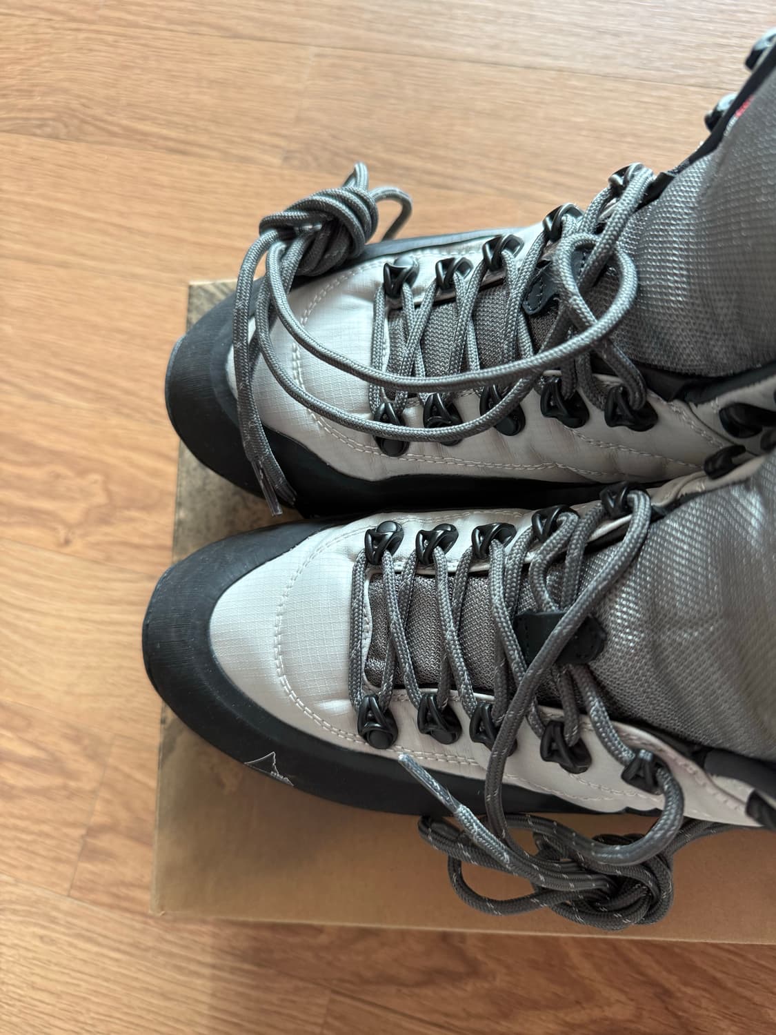 로아 안드레아 하이킹 등산화 그레이/블랙 상품이미지8