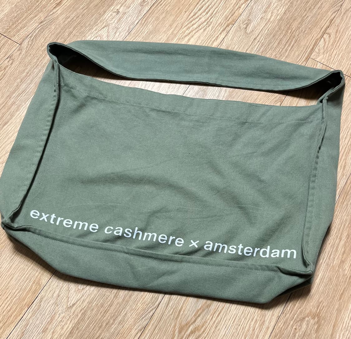익스트림캐시미어 팝업백 카키 상품이미지2