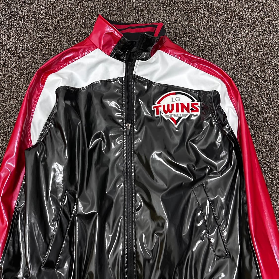 LG 트윈스 야구 유니폼 유광 점퍼 블랙 105(XL) 상품이미지2