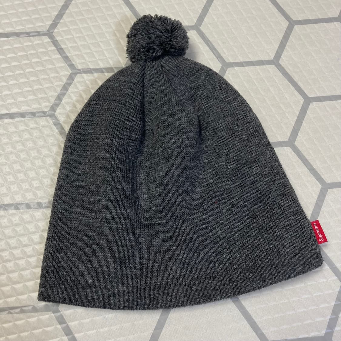 (os) 슈프림 09fw Fuck Em! 비니 그레이 상품이미지4