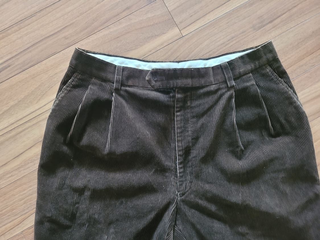 버버리 코듀로이 투턱 팬츠 상품이미지4