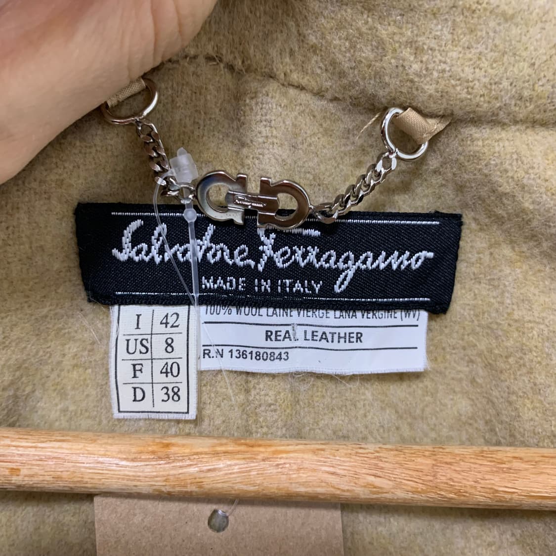 살바토레 페라가모 빈티지 카멜 베이지 울 모직 여성 코트 상품이미지7