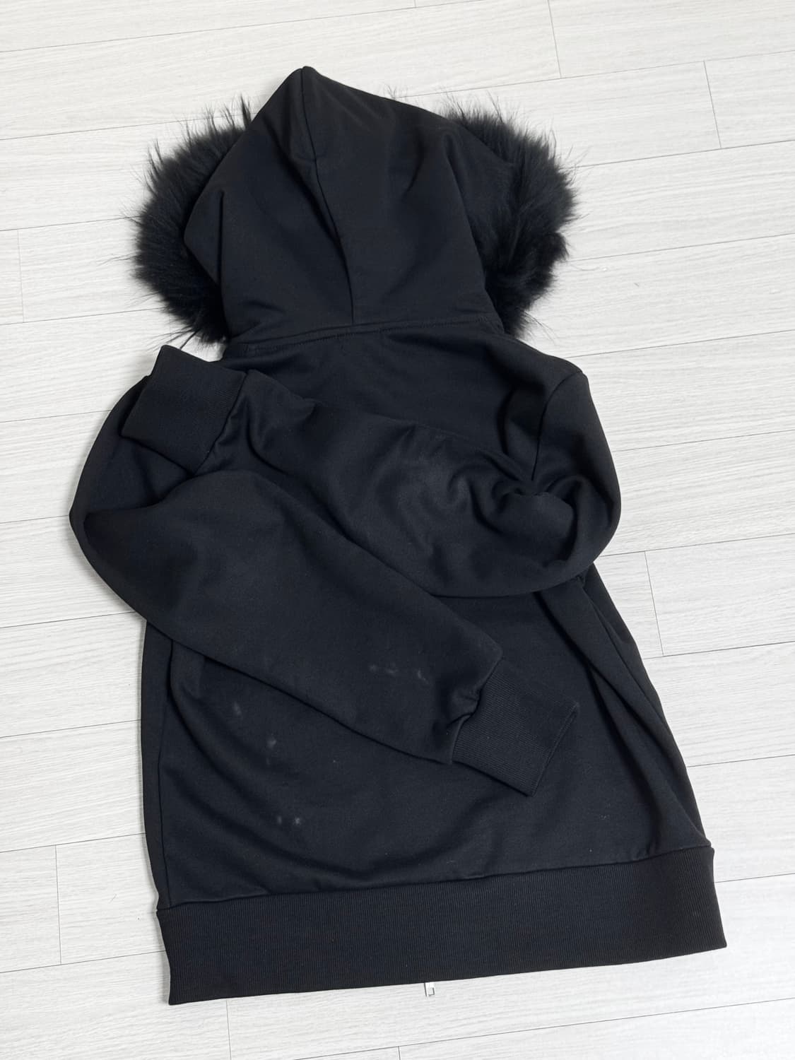 펑쉐이서울 양홍원 퍼 후드집업 블랙  상품이미지2