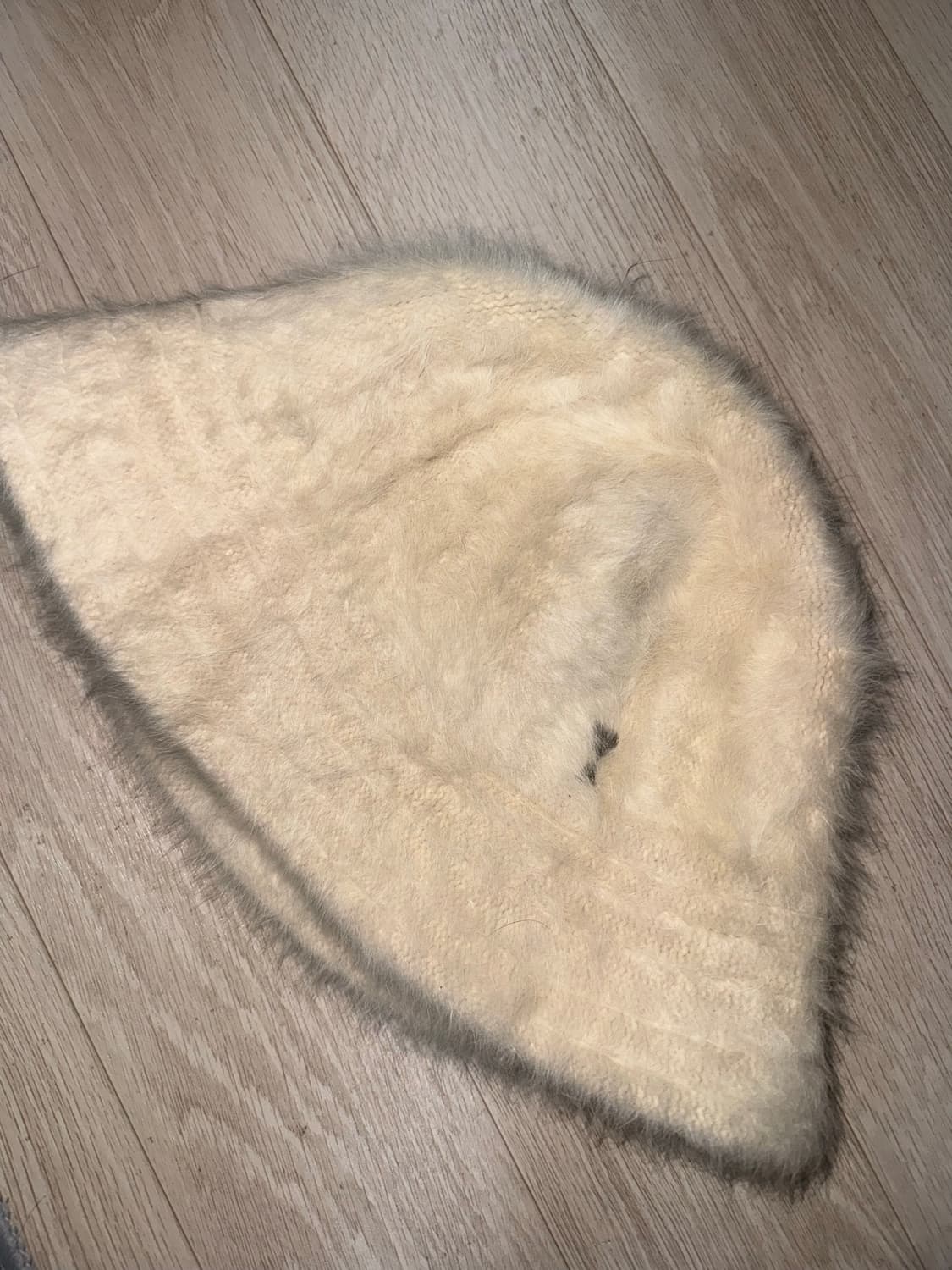 Ami 아미 드 꾀흐 앙고라 버킷햇 상품이미지2