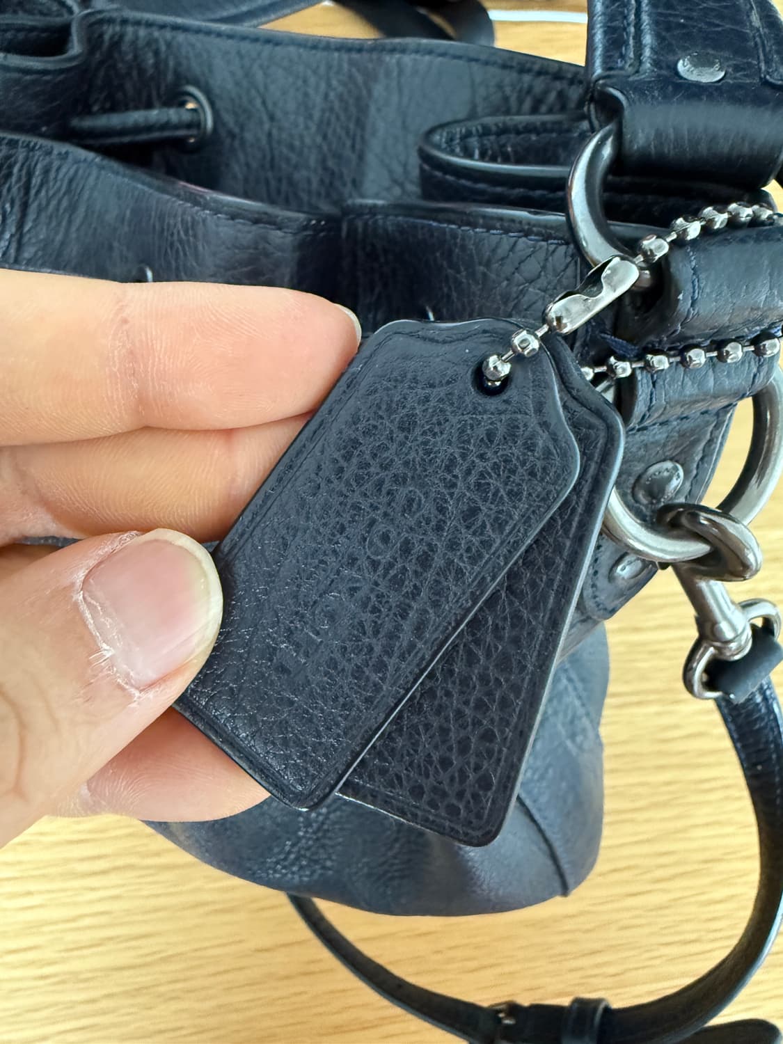 코치(COACH) 레더 버킷백 상품이미지8