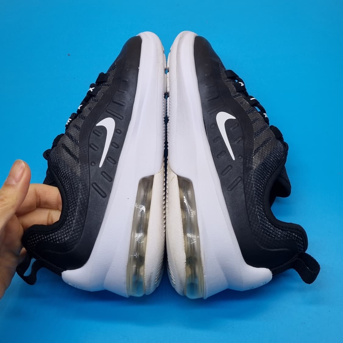 나이키 에어맥스 엑시스 블랙 운동화 225 상품이미지5