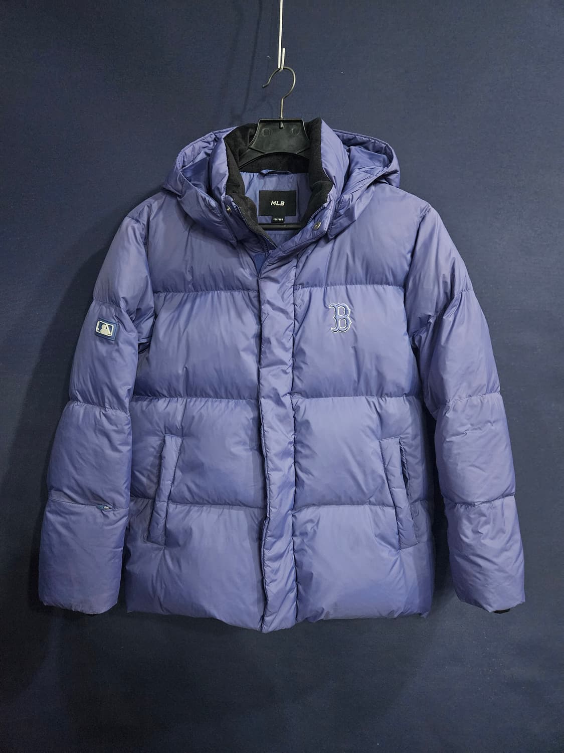 MLB 보스턴 라이트퍼플 남성 세미오버핏 90~95 구스다운 패딩  상품이미지1