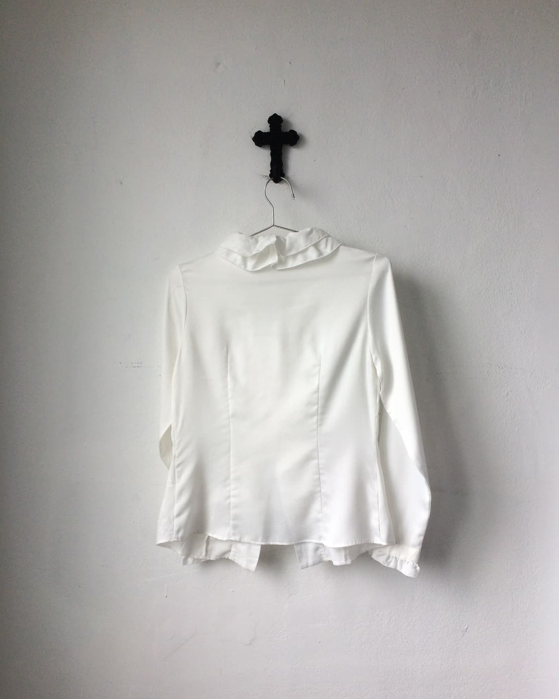 Ruffle point shirt 상품이미지3