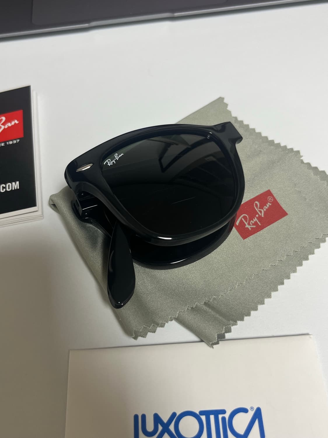 레이밴 폴딩 웨이페어러 상품이미지1