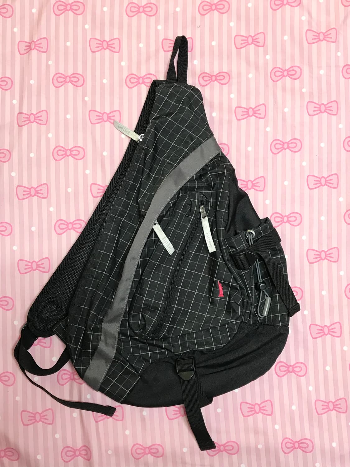 이스트보이 체크 크로스백팩 힙색 핑크로고 모리 하구미 상품이미지1