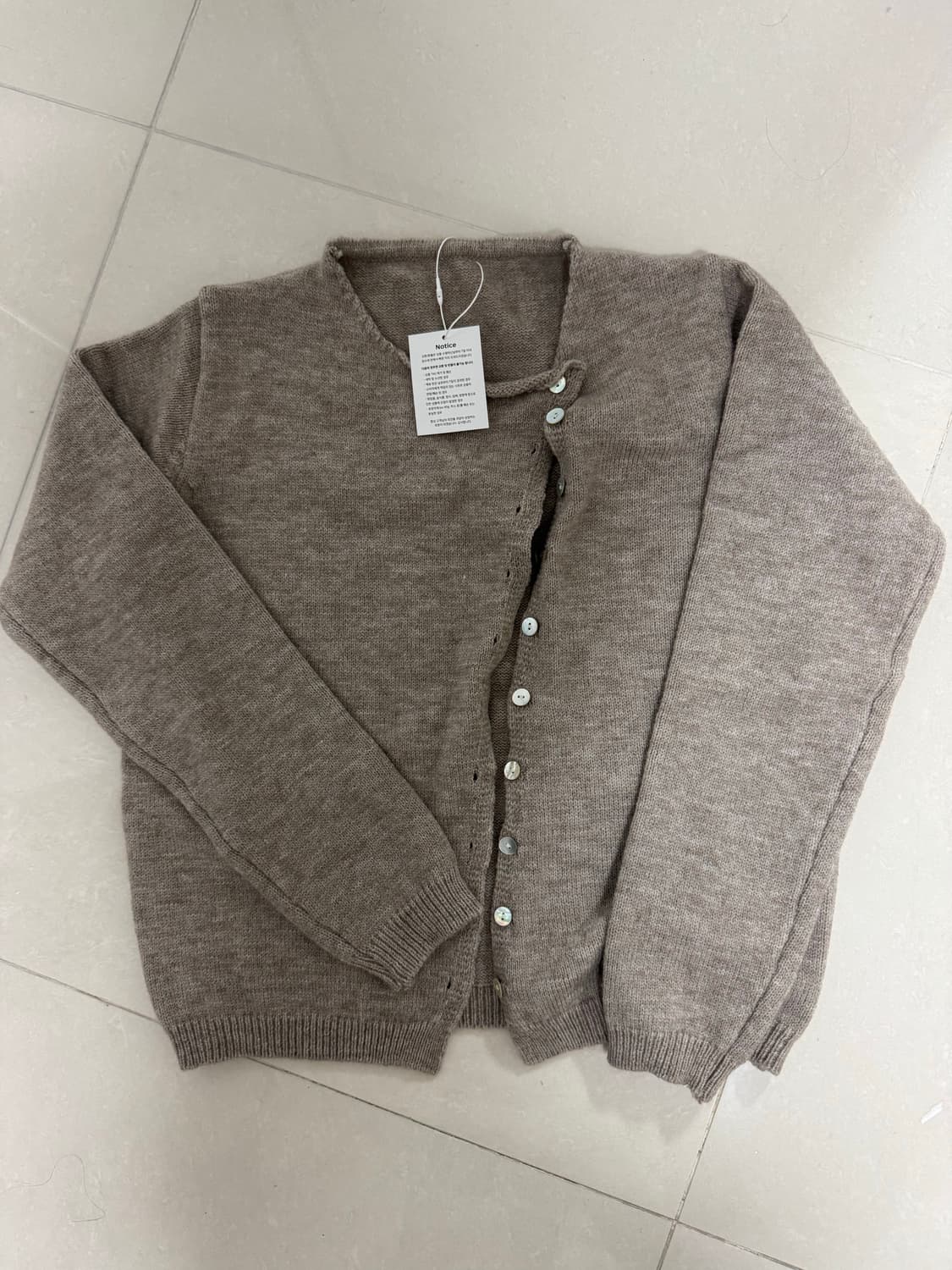 봄 버튼 니트 가디건 (새상품) 상품이미지2