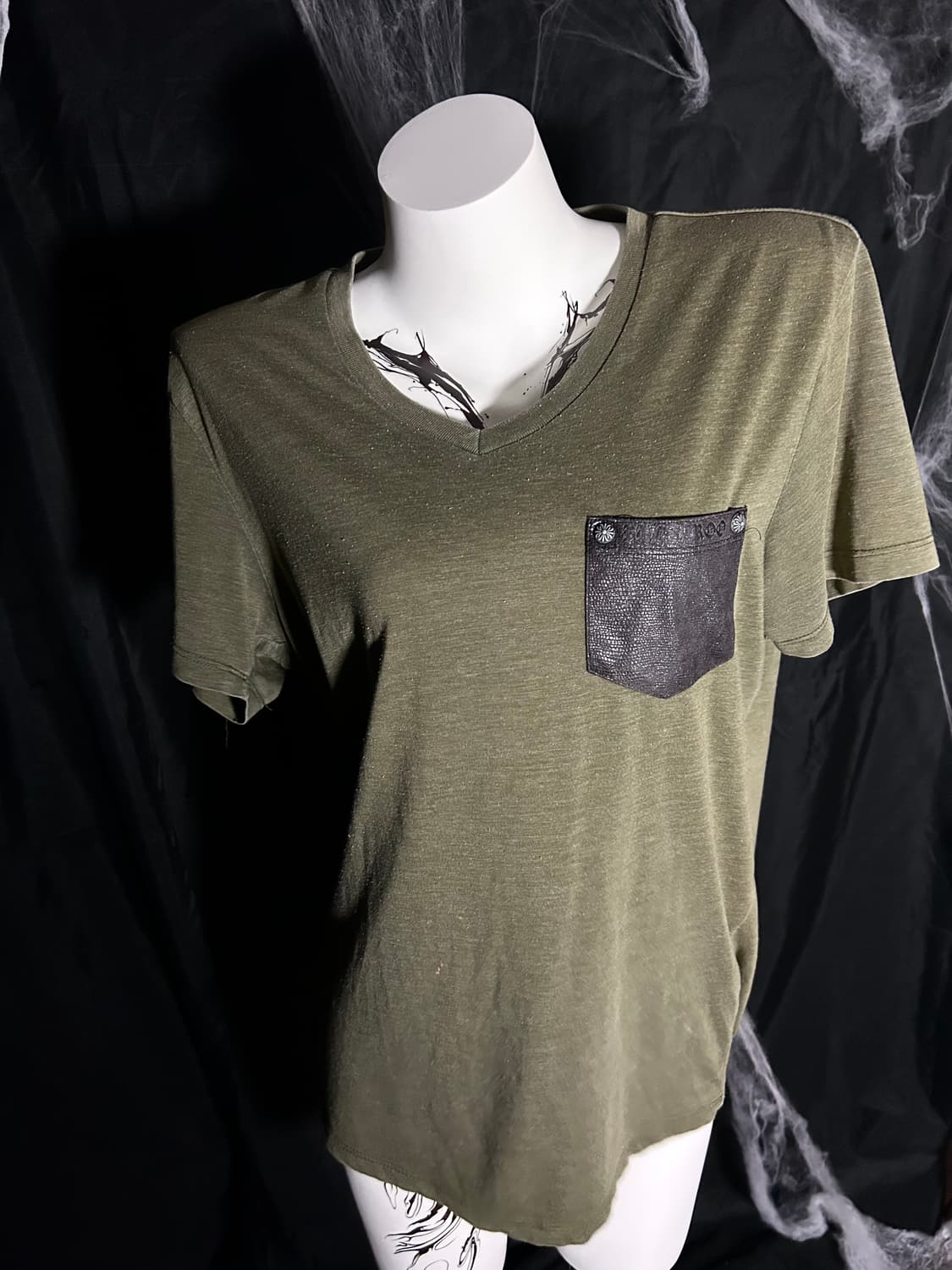 Buckaroo khaki leather pocket tee 상품이미지1