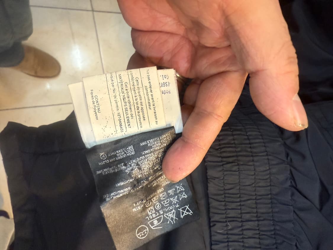 50/100 정품 프라다 고어텍스 패딩 팝니다 상품이미지5