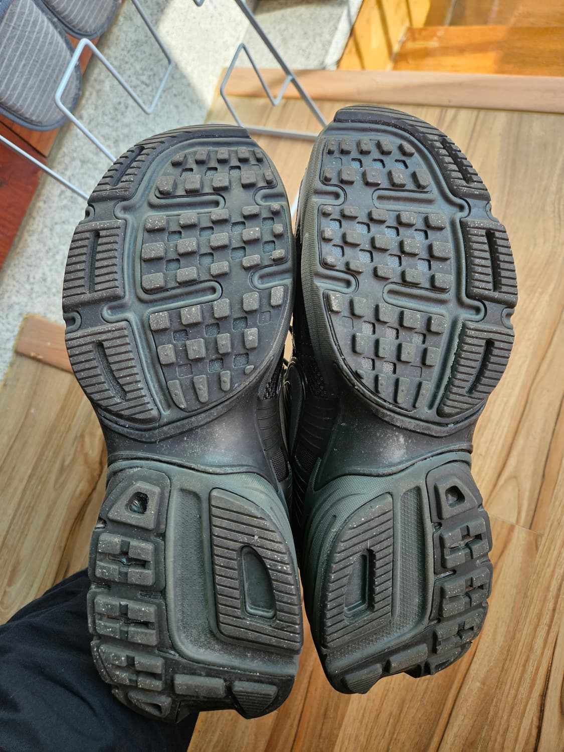 나이키 V2K 런 블랙 앤트러사이트 상품이미지7