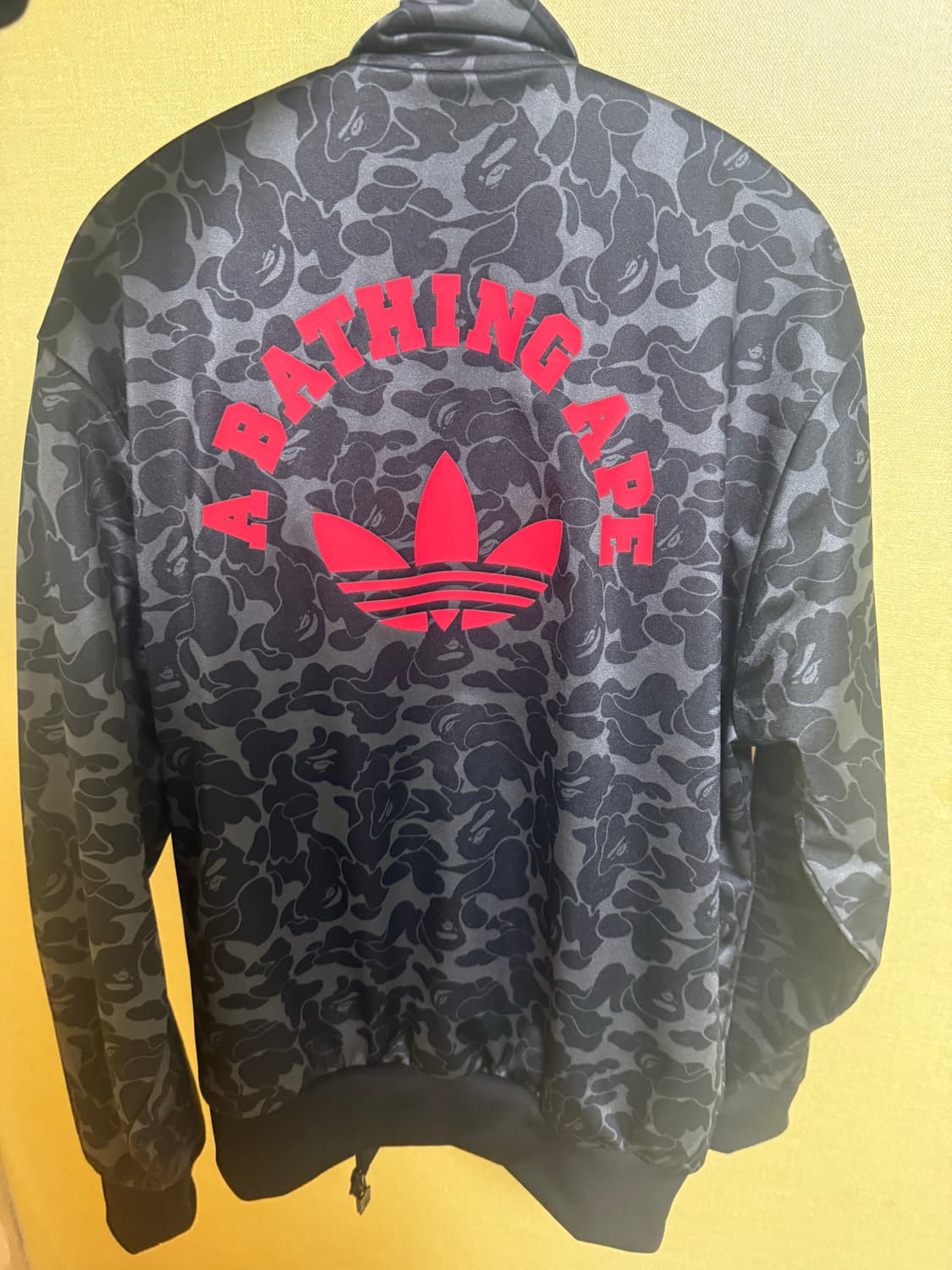 아디다스 x 베이프 올오버 프린트 트랙 탑 블랙 US M 상품이미지3