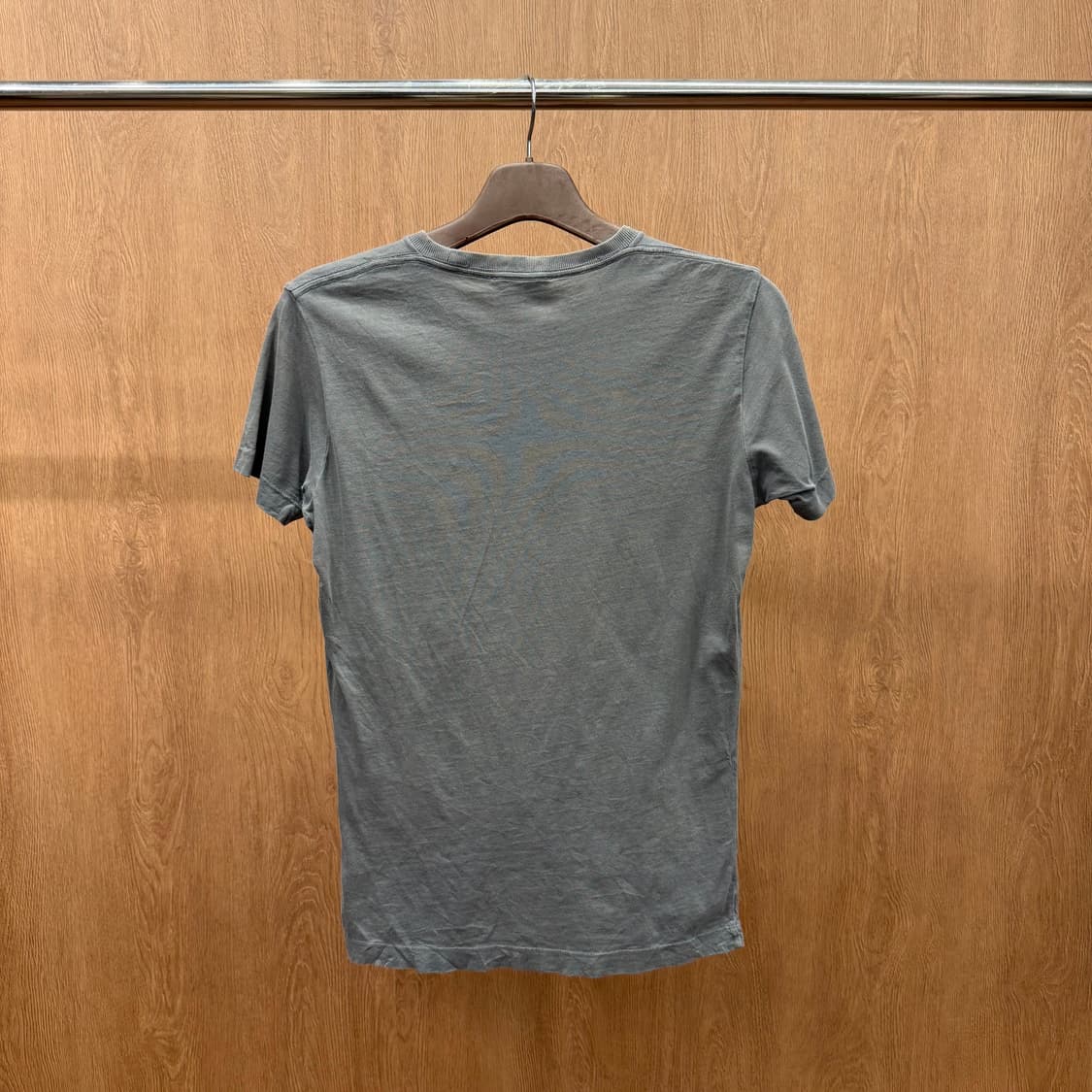 디젤 모히칸 헤드 그래픽 프린트 반팔 티셔츠 빈티지 로고 디테일 그레이 상품이미지3