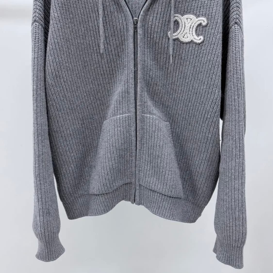 [S급/오버핏M] 25FW 셀린느 트리오페 울 리브드 니트 후드집업 상품이미지4