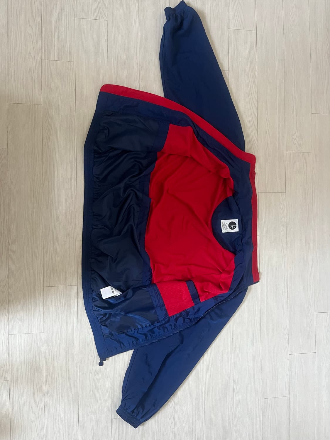 폴라 스케이트 Polar skate co 바람막이 L 상품이미지5