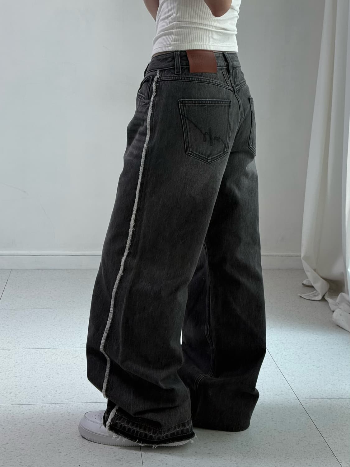 마리떼 흑청 팬츠 상품이미지3