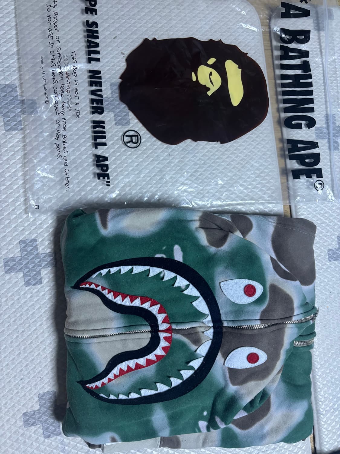 bape 베이프 3XL XXXL 후드집업 팝니다.  상품이미지1