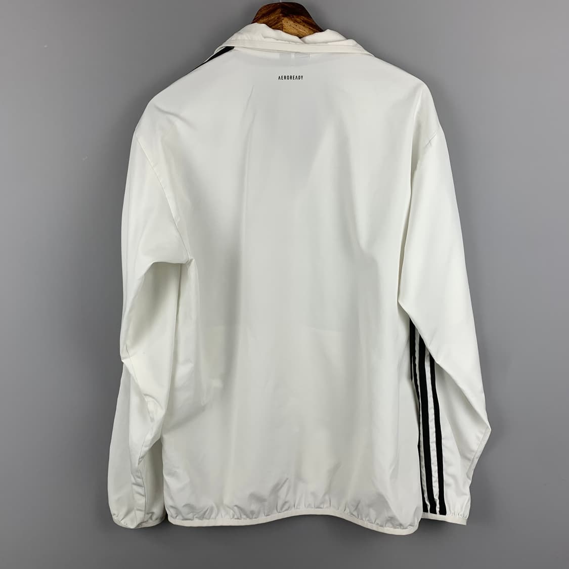 아디다스 사이드라인 화이트 바람막이 상품이미지3