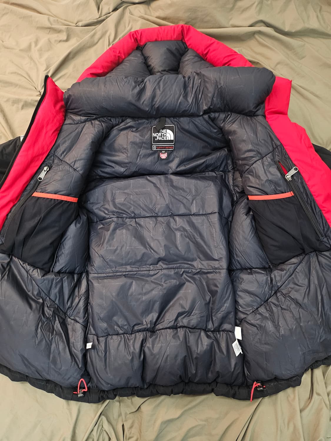 노스페이스 히말라야2 검/빨 민트급 90S 판매합니다 상품이미지4