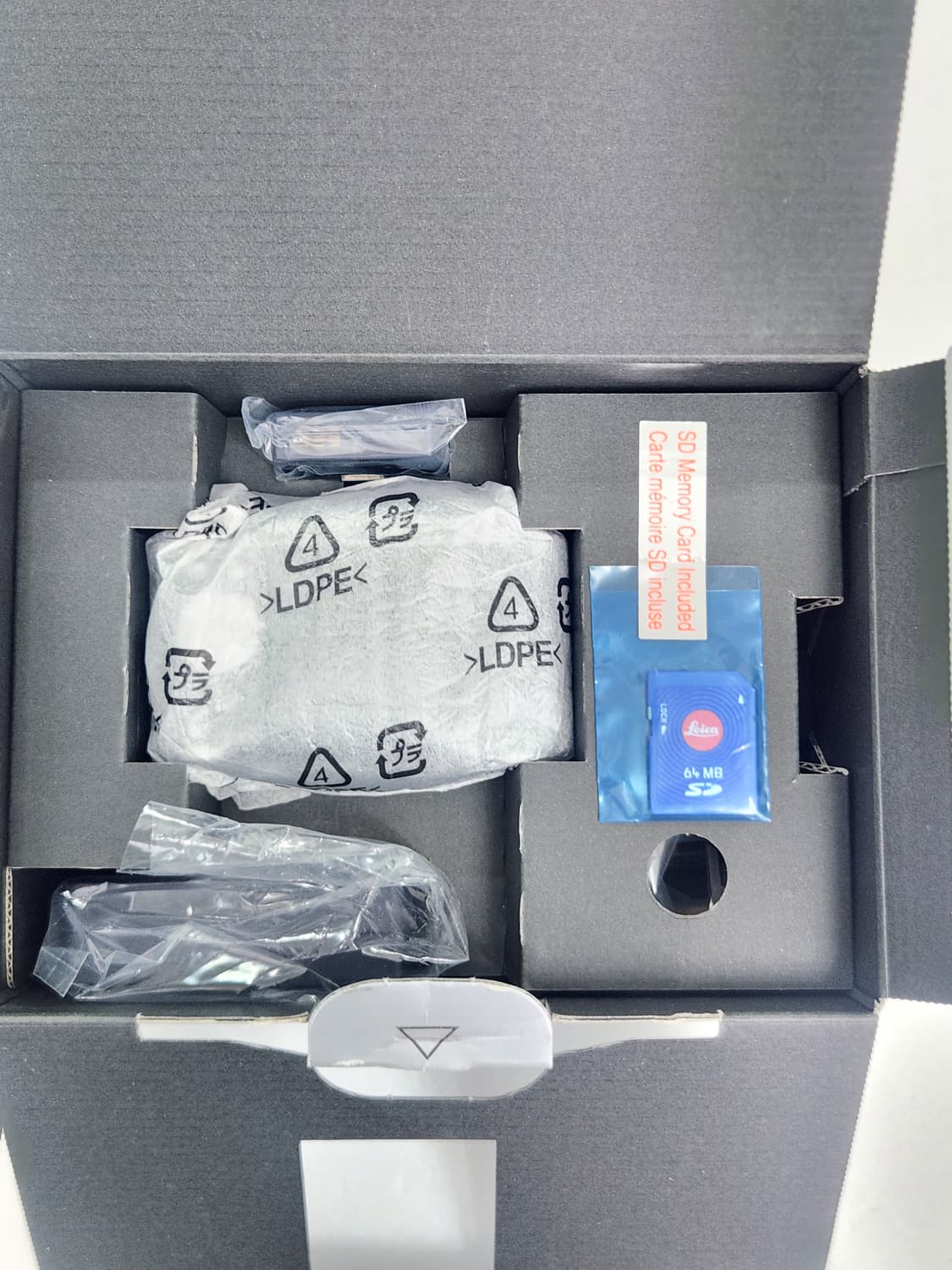 라이카  C-lux2 새상품급 디지털카메라사쿠라 제니 빈티지카메라 상품이미지3
