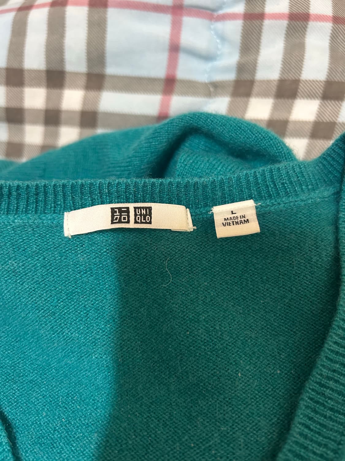 유니클로 브이넥 캐시미어니트 L 상품이미지3