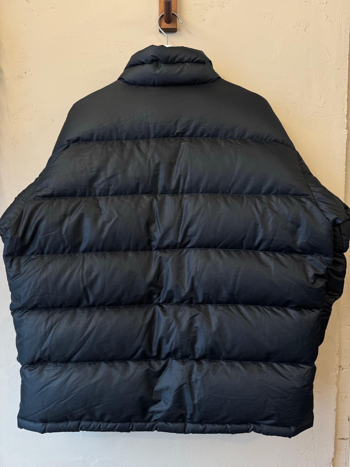 파타고니아 04s 패커블 다운 블랙 패딩 L 상품이미지4